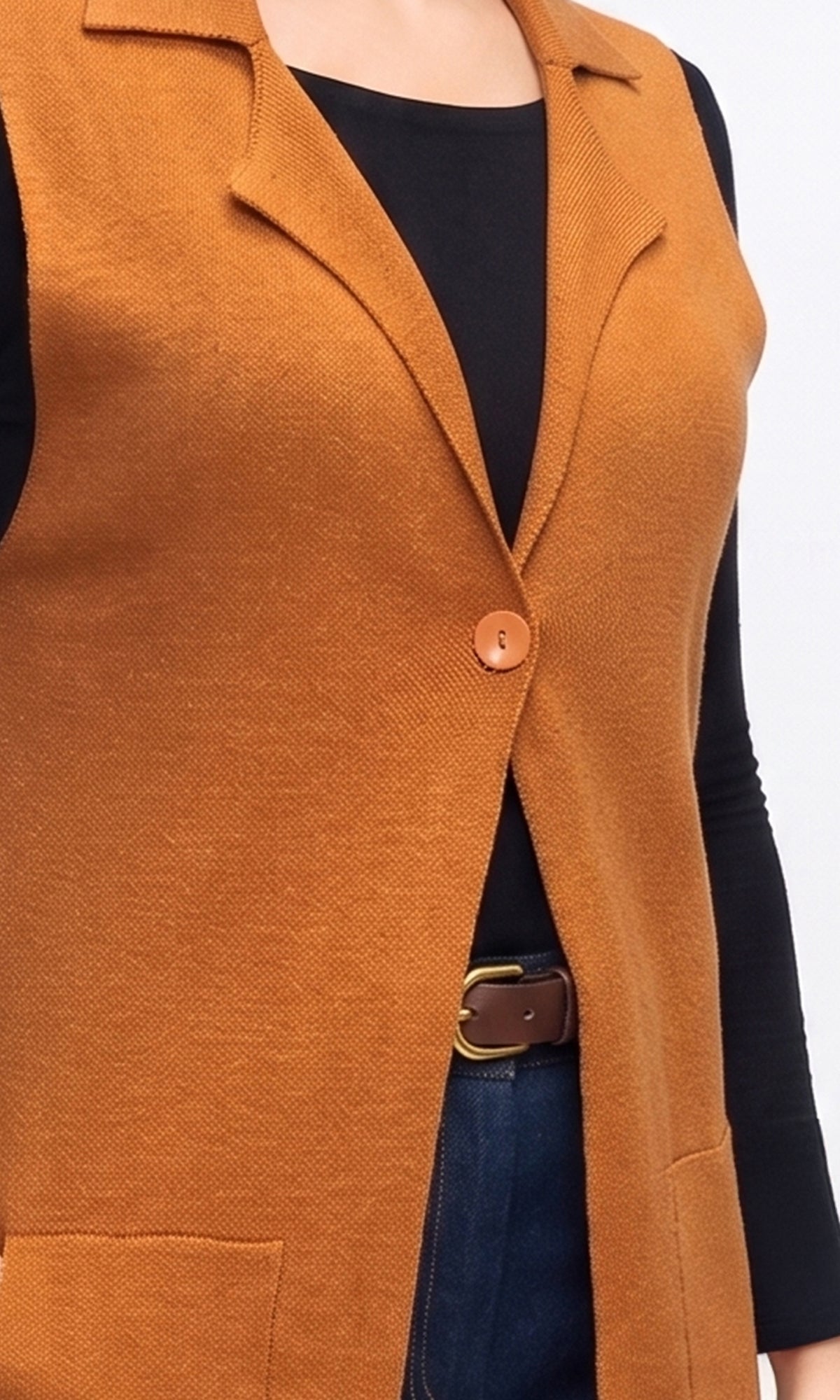 Ensamble sin mangas. MOD. BLE-028.