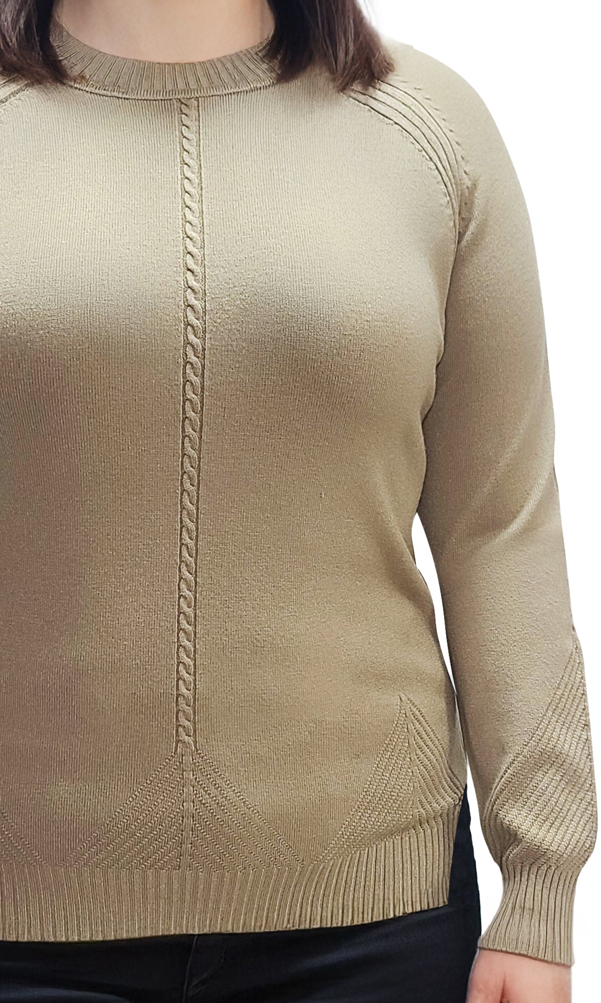 Suéter cerrado con cuello redondo. MOD. BLX-2313.