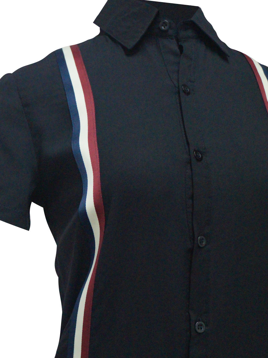 Blusa abierta de manga corta con aplicación. MOD. BR-040