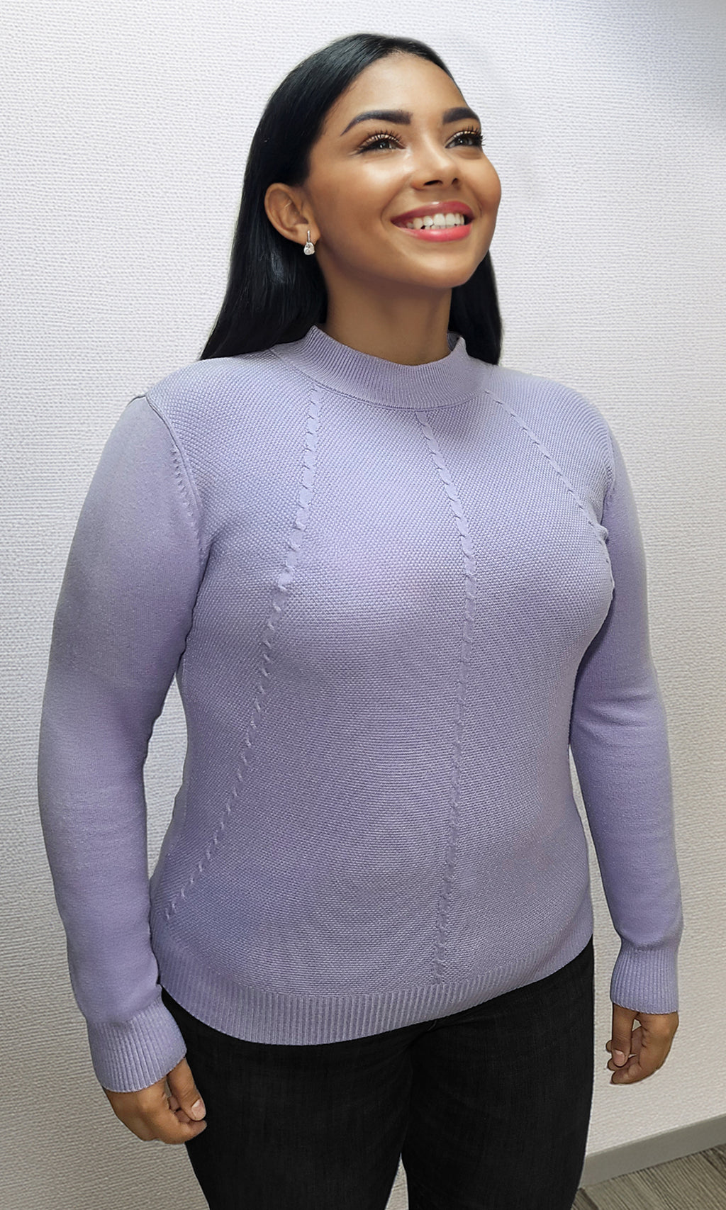 Suéter cerrado con cuello mock. MOD. CC40-016.