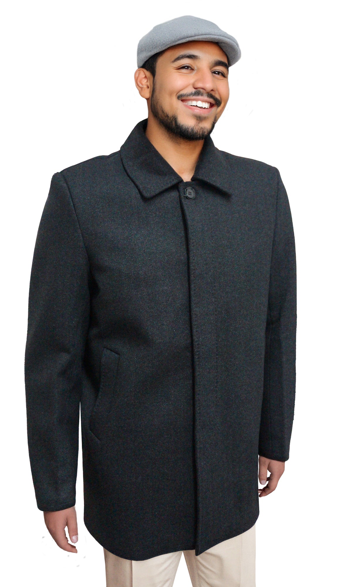 Abrigo con botones ocultos y forro acolchado. MOD. CNA-131.