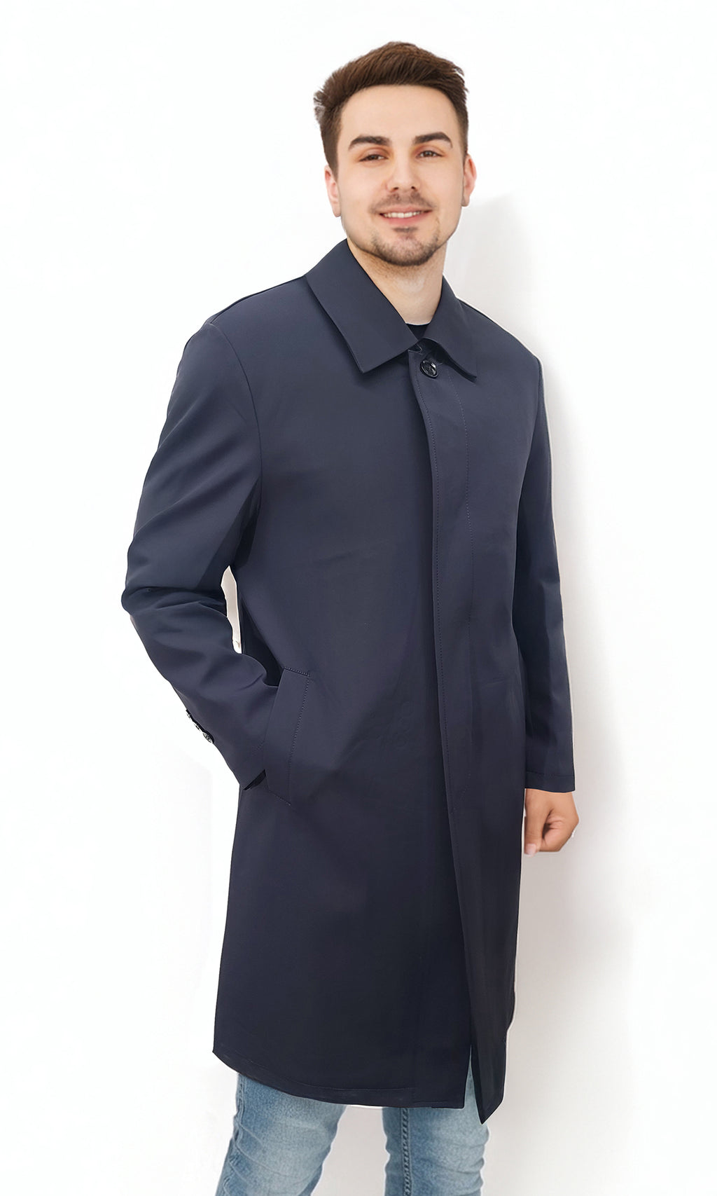 Gabardina con botones ocultos. MOD. CNA-152.