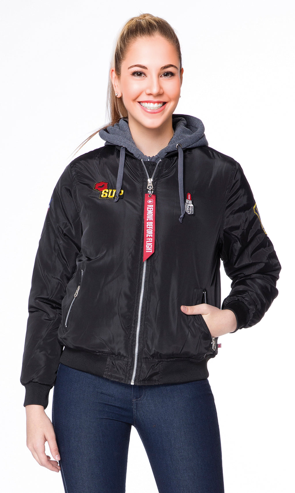 Chamarra bomber con gorro. MOD. LBJ-004