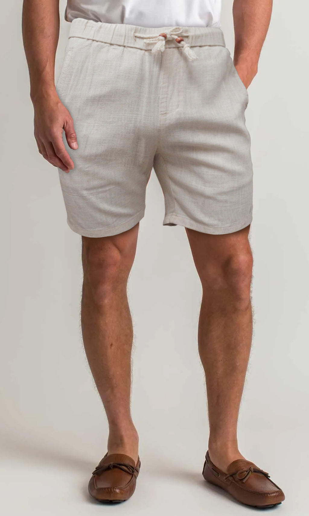 Bermuda con cordón ajustable. MOD. LBPQ-001.