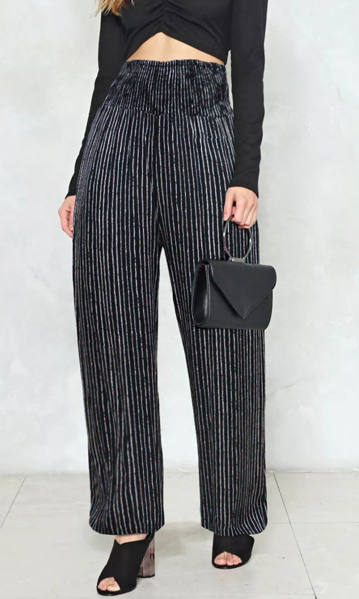 Pantalón con bolsas. MOD. PCR-039