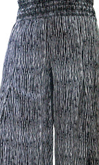 Pantalón con abertura frontal. MOD. PR-028