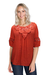 Blusa con aplicación. MOD. RT-175