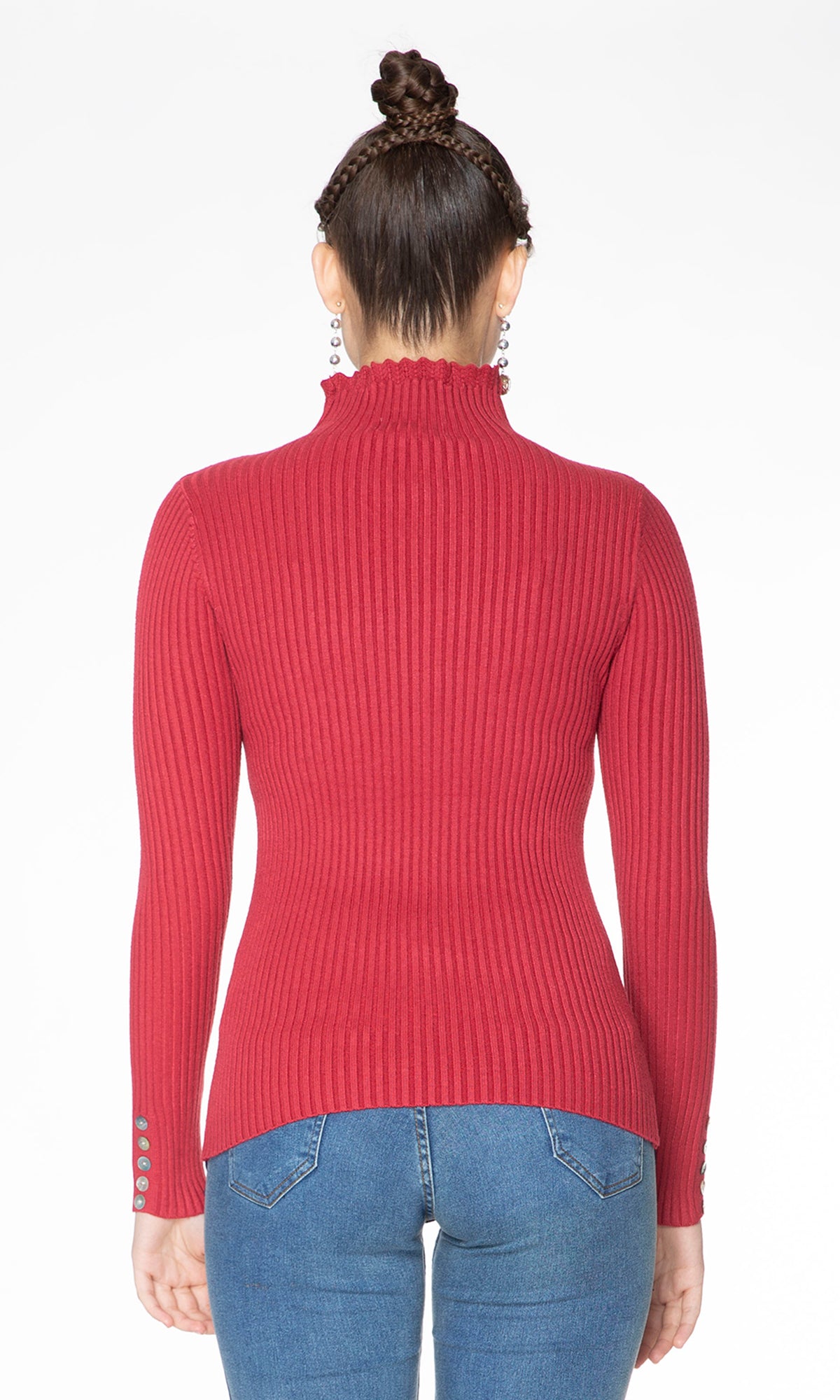 Suéter cerrado cuello mock. MOD. Q40-026