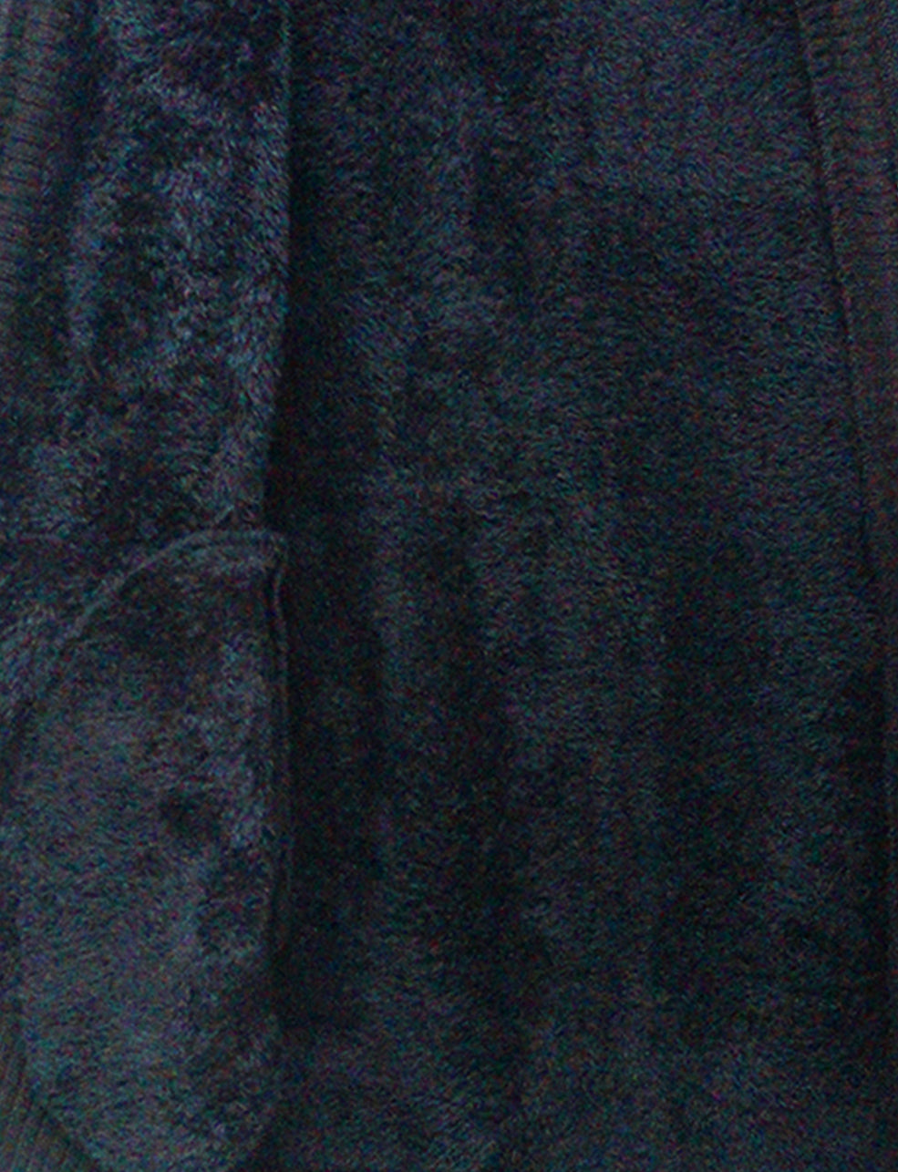 Suéter abierto con forro de peluche cuello mock. MOD. XBMF-028